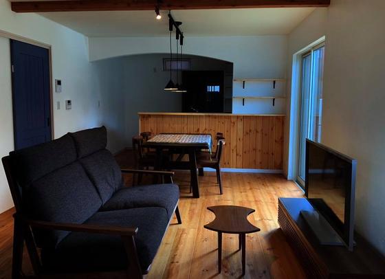 【モデルハウス 2棟同時販売開始】高岡市『アンティークでかわいい自然素材のお家』