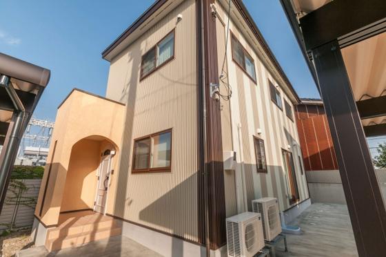 太陽光発電システム搭載のモデルハウス