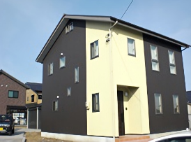 富山の冬とアイノスの家